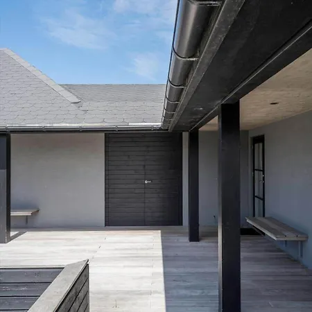 Hs012-henne-fyrrestien-6 * Henne Strand