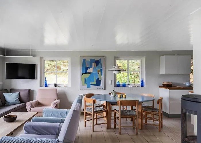 Hs012-henne-fyrrestien-6 *