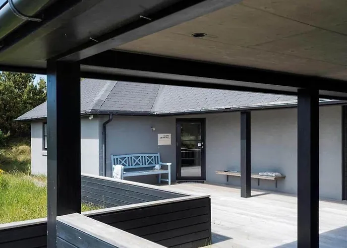 Hs012-henne-fyrrestien-6 *