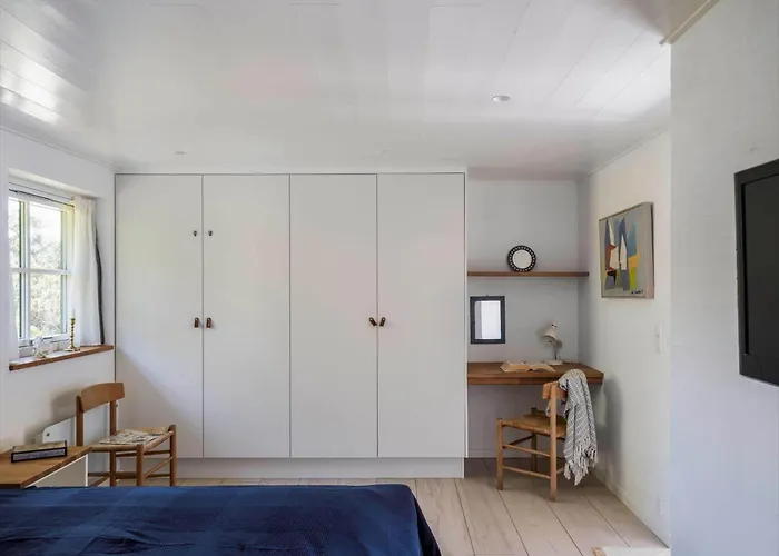 Hs012-henne-fyrrestien-6 * Henne Strand